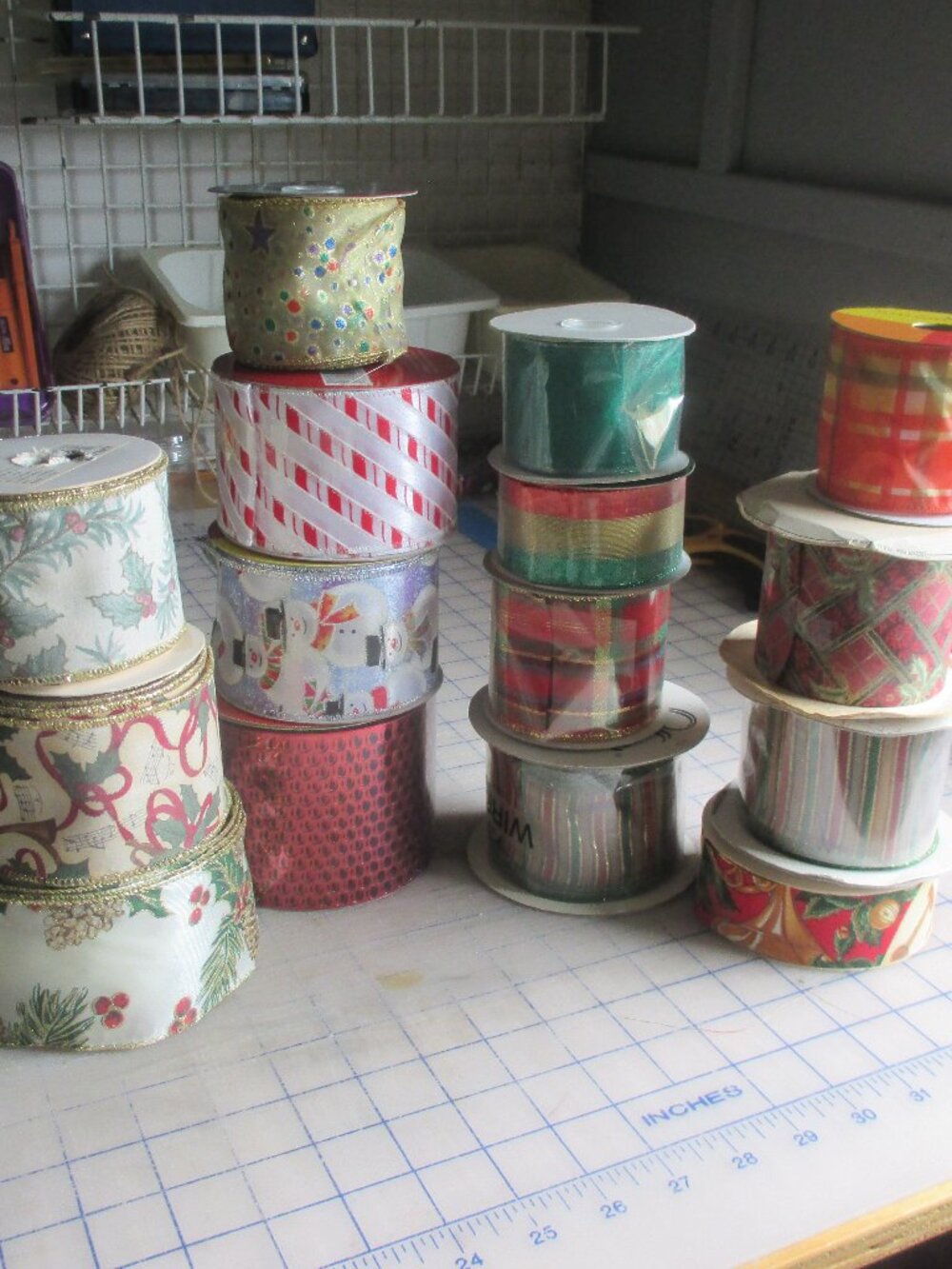 15 SPOOLS RIBBON/HOLIDAY/NEW-USED